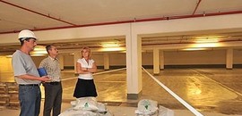 380 forinttal nyitott a mélygarázs