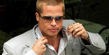 Brad Pitt Drakula vérére szomjazik Brad Pitt Drakula vérére szomjazik