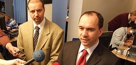 Winkler nem cserélne a vízművesekkel Winkler nem cserélne a vízművesekkel