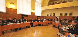 Közgyűlés: hitelkeret, parkolás, radar Közgyűlés: hitelkeret, parkolás, radar