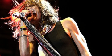 StevenTyler visszakönyörögné magát