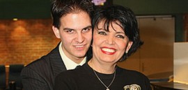 Mary Zsuzsi újra 22 éves fiújával él?