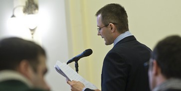 Zuschlag: nem épült ki civil hálózat Zuschlag: nem épült ki civil hálózat