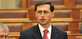 Fidesz: fél Európa értünk kiált Fidesz: fél Európa értünk kiált