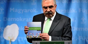 Bokros: az MDF jelöltje maradok Bokros: az MDF jelöltje maradok