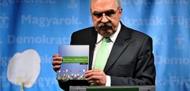 Bokros: az MDF jelöltje maradok Bokros: az MDF jelöltje maradok