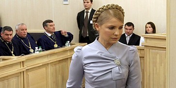 Julija Timosenko megadta magát Julija Timosenko megadta magát