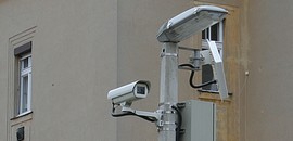 Egyelőre csak pislog a Nagy Testvér Egyelőre csak pislog a Nagy Testvér