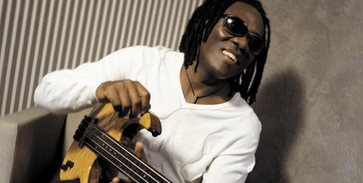 Richard Bona Pécsett zenél Richard Bona Pécsett zenél
