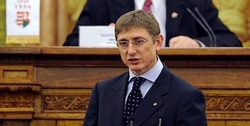 Cáfolták Gyurcsány lemondását