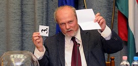 Kisorsolta a listák sorrendjét az OVB Kisorsolta a listák sorrendjét az OVB