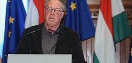 Civilek felügyelik az NBH-s szalagokat Civilek felügyelik az NBH-s szalagokat
