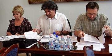 Tettye: feljebb kerül az oszlopsor Tettye: feljebb kerül az oszlopsor