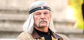 Mintarégión dolgozik Papp professzor