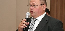 4000 négyzetméter még hiányzik 4000 négyzetméter még hiányzik