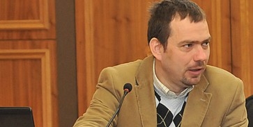 Megtanulnak kicsik lenni? - Interjú a szocialista párt új pécsi elnökével Megtanulnak kicsik lenni? - Interjú a szocialista párt új pécsi elnökével