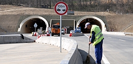 Halálközelben az M6-oson Halálközelben az M6-oson