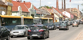 Emeletes busz, buszsáv, villamos