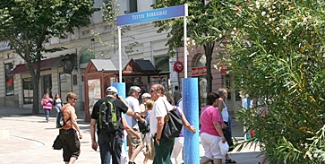 Pécsett már a majmok is fagyiznak Pécsett már a majmok is fagyiznak