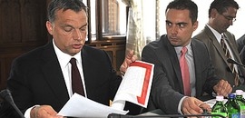 Eltérő állásponton Eltérő állásponton