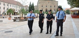 Dobar dan! – Besegítenek a horvát rendőrök Dobar dan! – Besegítenek a horvát rendőrök
