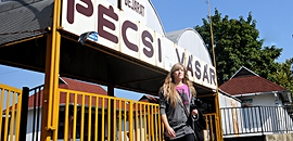 Kőváriék befednék a Vásárteret Kőváriék befednék a Vásárteret