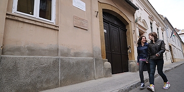 Pszichiátriai gondozás „bejárósoknak” Pszichiátriai gondozás „bejárósoknak”