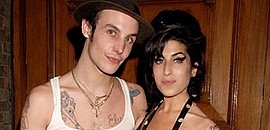 Winehouse férje megtért a börtönben Winehouse férje megtért a börtönben