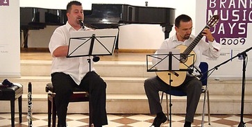 Gershwin klarinéton és gitáron Gershwin klarinéton és gitáron