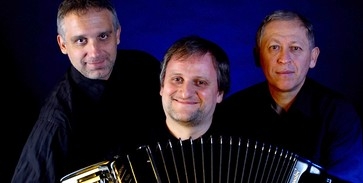 Harmonikaest, Balkánnal gazdagon Harmonikaest, Balkánnal gazdagon