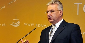 Semjén Zsolt maradt a KDNP elnöke Semjén Zsolt maradt a KDNP elnöke