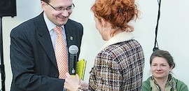 1117 aláírás a Művészetek Házáért 1117 aláírás a Művészetek Házáért