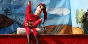 Már a Zsolnayban szárnyal a malac Már a Zsolnayban szárnyal a malac