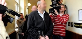 Két előzetes meghosszabbítva