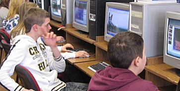 Megszűnik az informatika-oktatás? Megszűnik az informatika-oktatás?