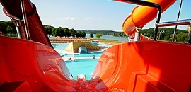 Májusban nyit az orfűi aquapark