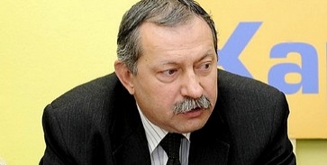 Harangoznak a kamuegyházaknak Harangoznak a kamuegyházaknak