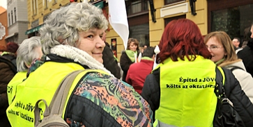 Szerdán tiltakoznak a szakszervezetek Szerdán tiltakoznak a szakszervezetek