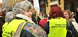 Szerdán tiltakoznak a szakszervezetek Szerdán tiltakoznak a szakszervezetek