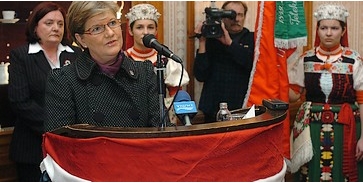 Szili a média felelősségéről Szili a média felelősségéről