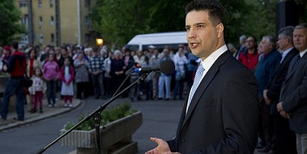 Összefogná az Orbán-kormány ellenfeleit Mesterházy Összefogná az Orbán-kormány ellenfeleit Mesterházy