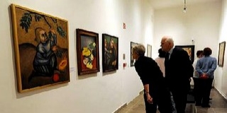 Pécsi Nyolcak: elismerés övezi külföldön is a reprezentatív katalógust Pécsi Nyolcak: elismerés övezi külföldön is a reprezentatív katalógust