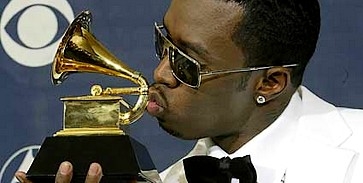 Sofőrszolgálatot indít a rapper Sofőrszolgálatot indít a rapper