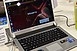 Nyitva hagyta az ablakot, elvitték a laptopját Nyitva hagyta az ablakot, elvitték a laptopját