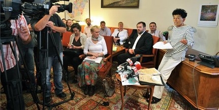 Vetőmagot és kisállatot osztottak - lezárult Hegedűs Zsuzsa alapítványának akciója Vetőmagot és kisállatot osztottak - lezárult Hegedűs Zsuzsa alapítványának akciója