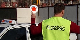 Saját fizetésükből járőröznek: alig jut a polgárőrök támogatására Saját fizetésükből járőröznek: alig jut a polgárőrök támogatására