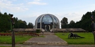 Még nem késő elindulni Mohácsra: ma adják át a csata emlékhelyének új fogadóépületét