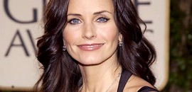 Courteney Cox adományozni készül