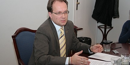 Hoppál: „Megmentjük a Jelenkort, első körben kétmilliót utalunk” Hoppál: „Megmentjük a Jelenkort, első körben kétmilliót utalunk”