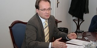 Mi lesz a szocik 3 milliárdos prémiumbotrányával? - SZAVAZÁS Mi lesz a szocik 3 milliárdos prémiumbotrányával? - SZAVAZÁS